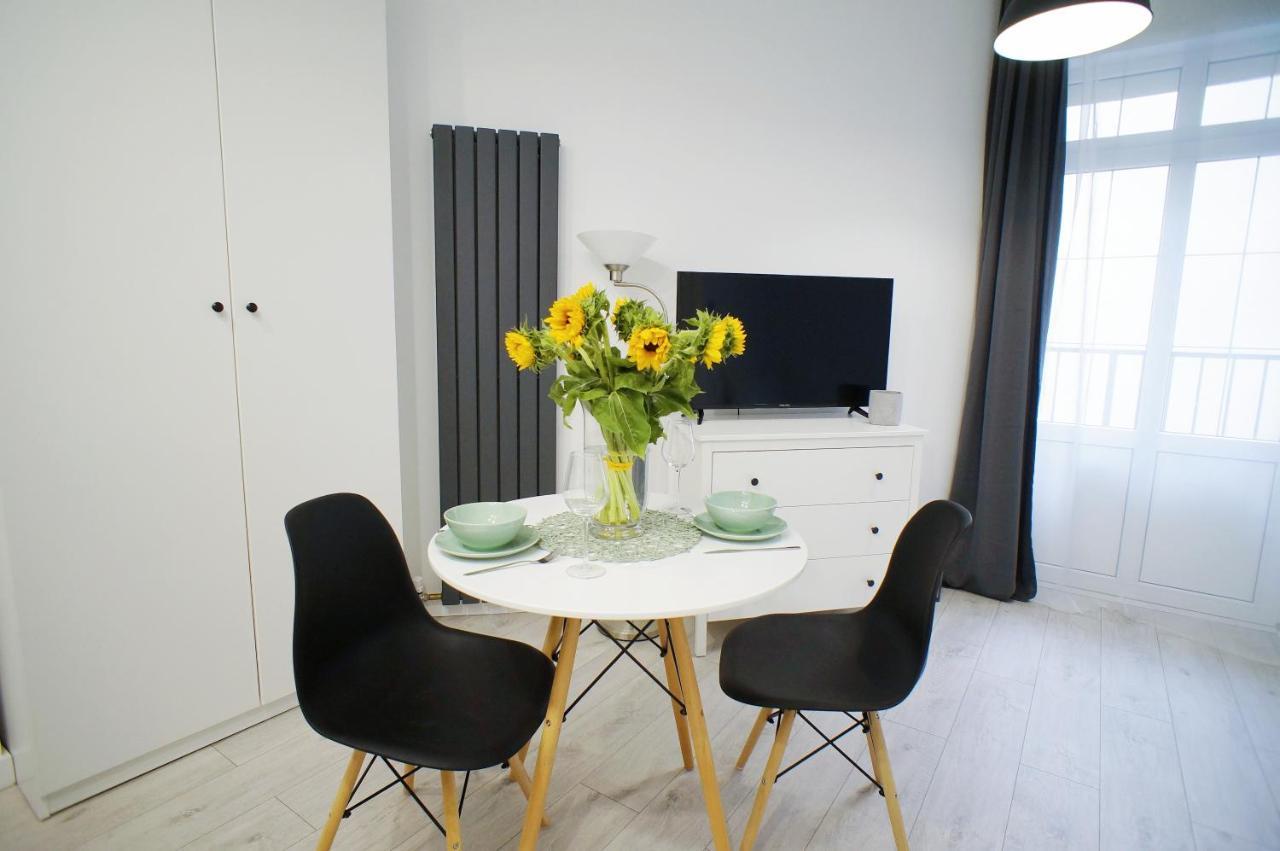Modern Apartment In The City Center Katowice Exterior foto